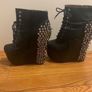 Ladies heels 3/4 inch